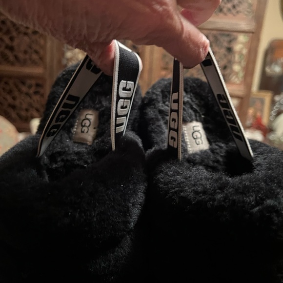 Ugg OH Yeah Slides size 9 - Picture 10 of 13